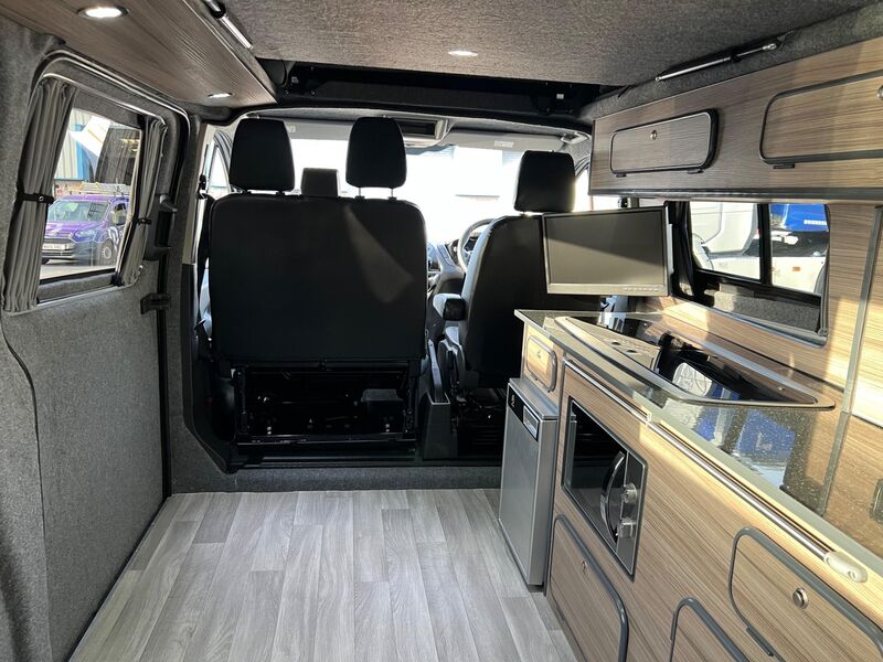 FORD TRANSIT CUSTOM