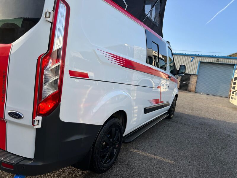 FORD TRANSIT CUSTOM