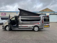 VAUXHALL VIVARO