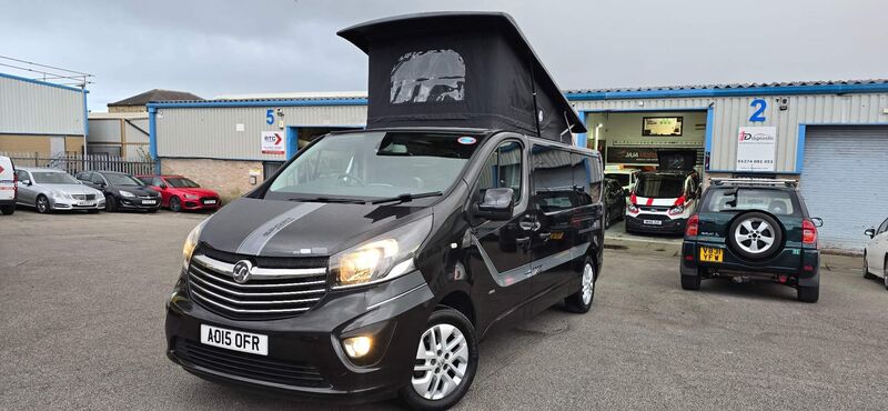 VAUXHALL VIVARO