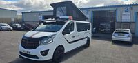 VAUXHALL VIVARO