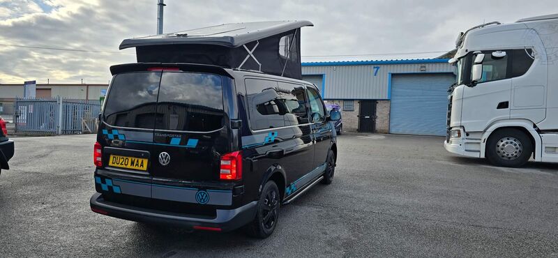 VOLKSWAGEN TRANSPORTER