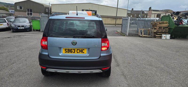 SKODA YETI