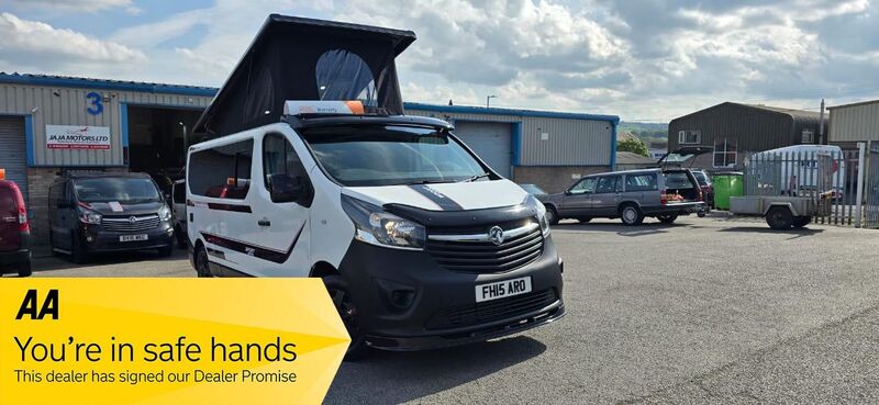 VAUXHALL VIVARO