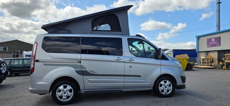 FORD TRANSIT CUSTOM
