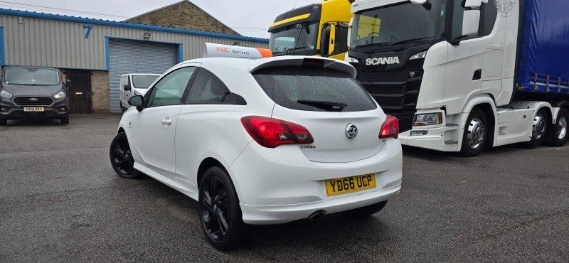 VAUXHALL CORSA