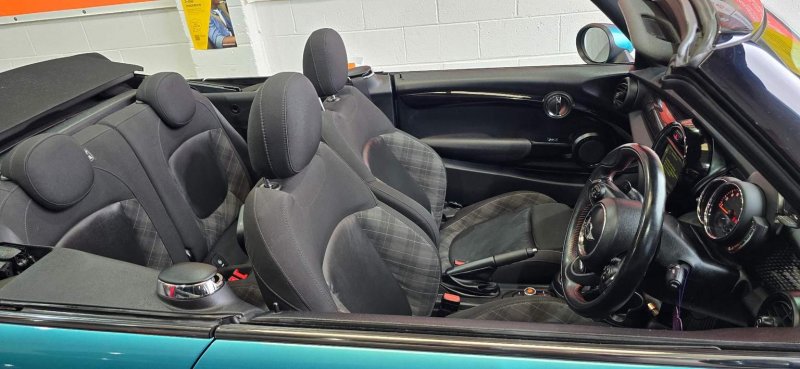 MINI CONVERTIBLE