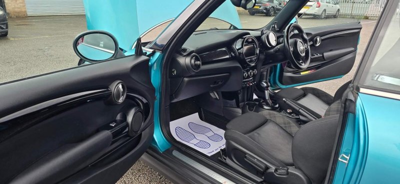MINI CONVERTIBLE
