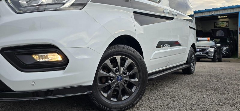 FORD TRANSIT CUSTOM