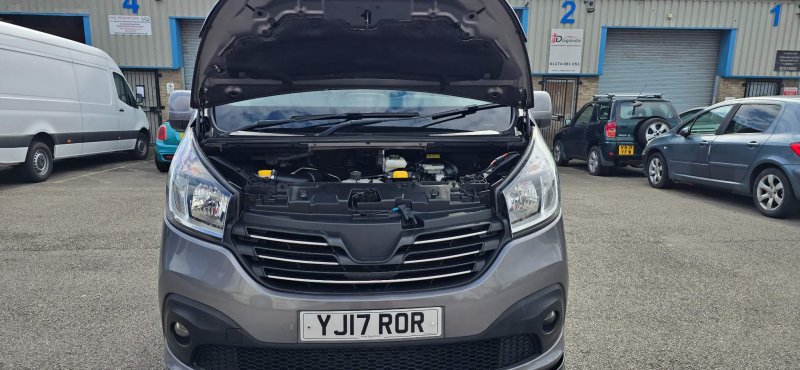 RENAULT TRAFIC
