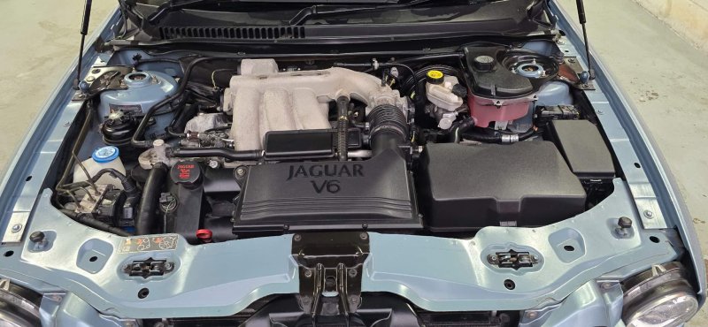 JAGUAR X-TYPE