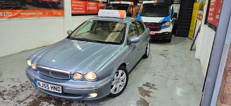 JAGUAR X-TYPE