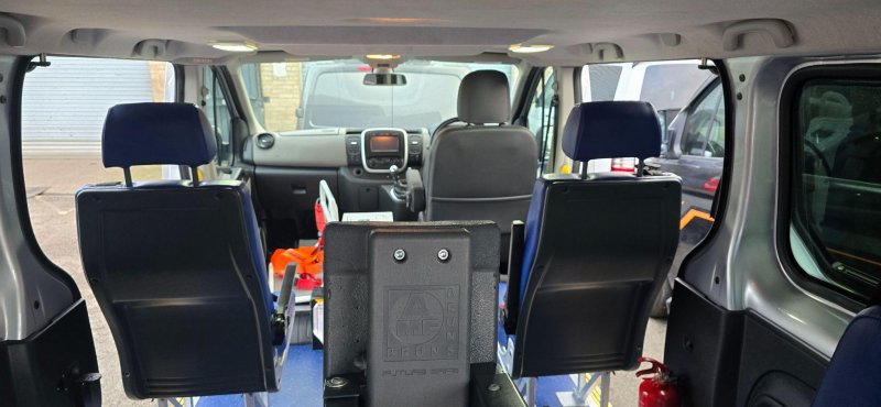 RENAULT TRAFIC