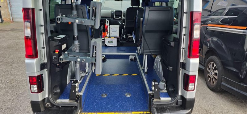 RENAULT TRAFIC