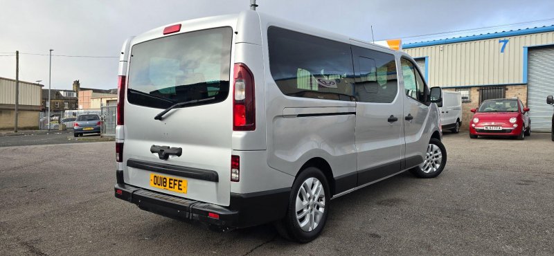 RENAULT TRAFIC