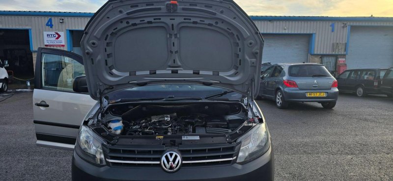 VOLKSWAGEN CADDY MAXI