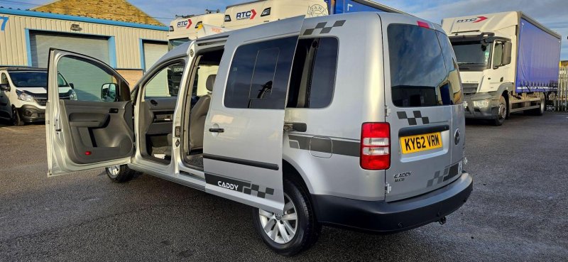 VOLKSWAGEN CADDY MAXI
