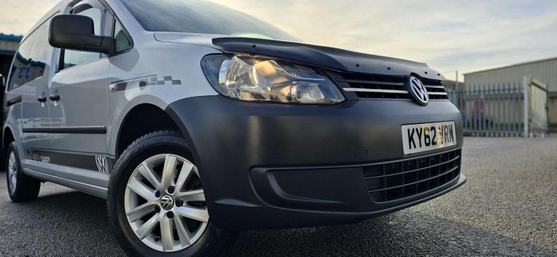 VOLKSWAGEN CADDY MAXI