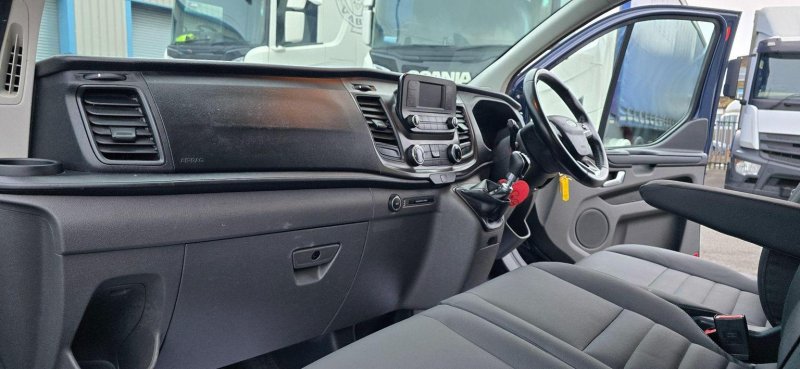 FORD TRANSIT CUSTOM