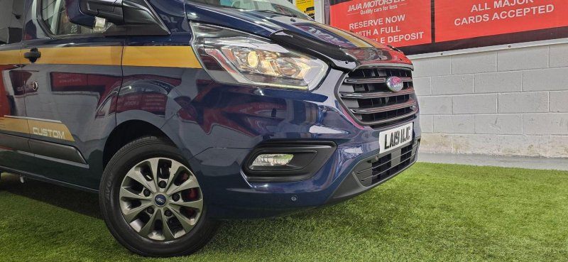 FORD TRANSIT CUSTOM