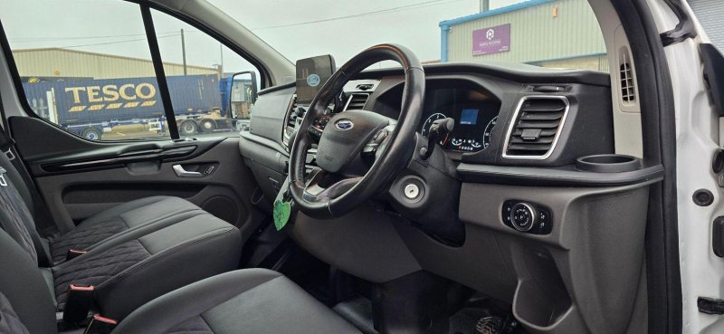 FORD TRANSIT CUSTOM