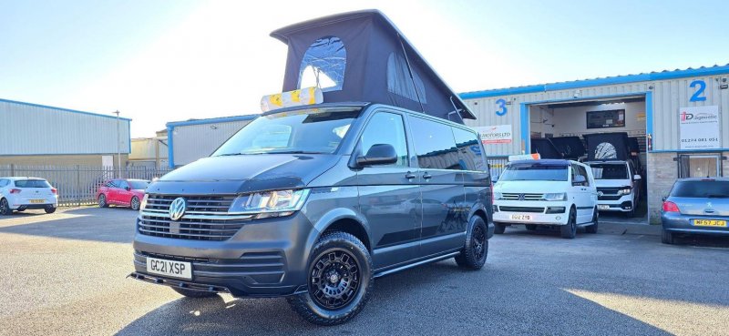 VOLKSWAGEN TRANSPORTER