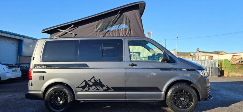 VOLKSWAGEN TRANSPORTER