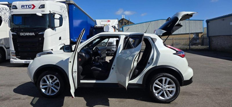 NISSAN JUKE