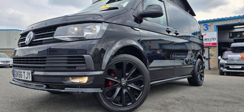VOLKSWAGEN TRANSPORTER