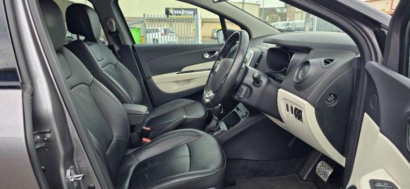 RENAULT CAPTUR