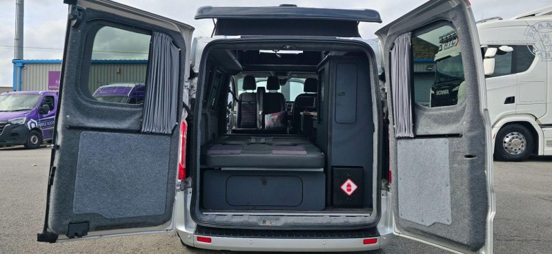 FORD TRANSIT CUSTOM