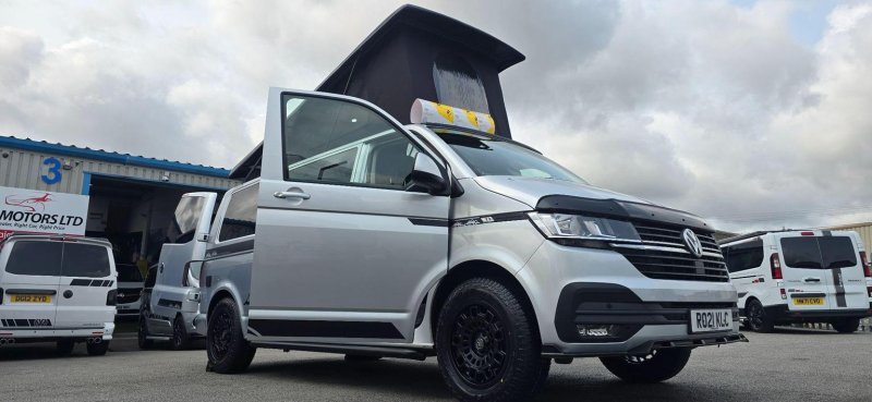 VOLKSWAGEN TRANSPORTER