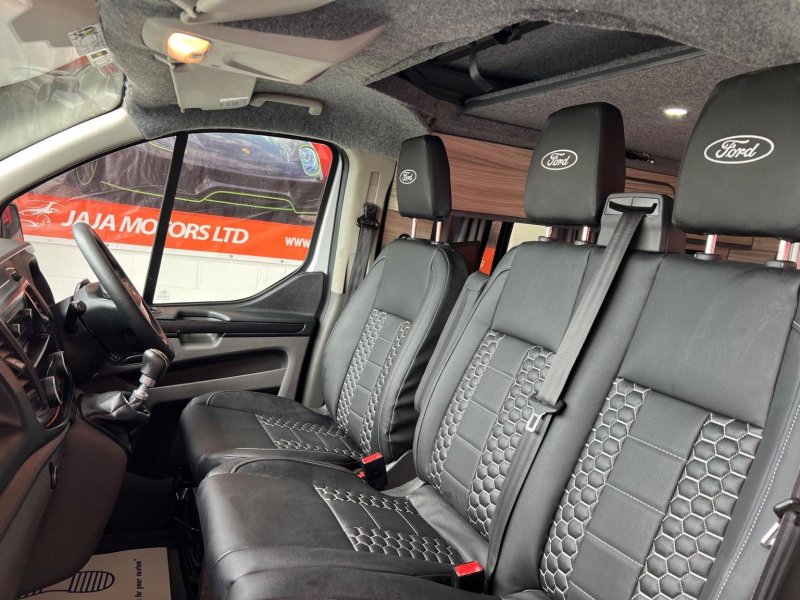 FORD TRANSIT CUSTOM
