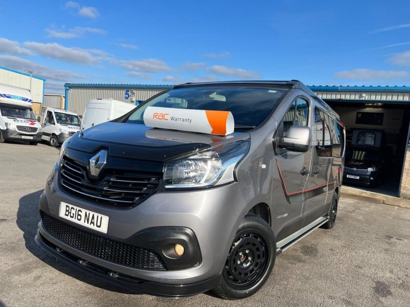 RENAULT TRAFIC