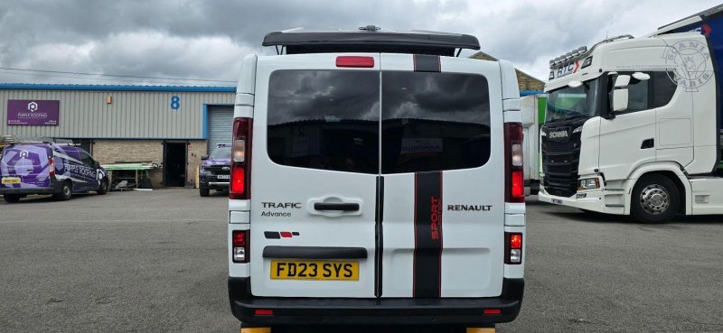 RENAULT TRAFIC