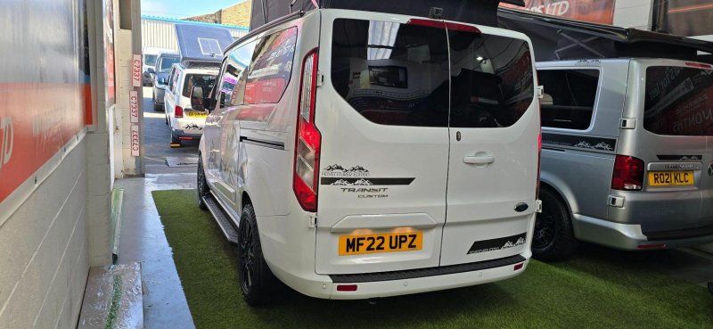 FORD TRANSIT CUSTOM
