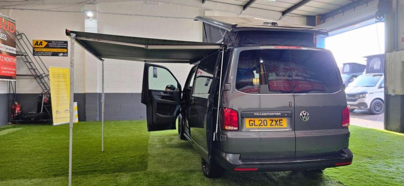 VOLKSWAGEN TRANSPORTER