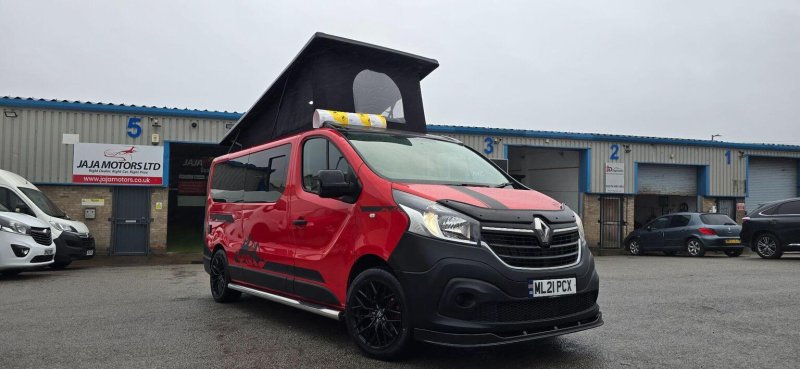 RENAULT TRAFIC