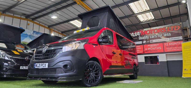 RENAULT TRAFIC
