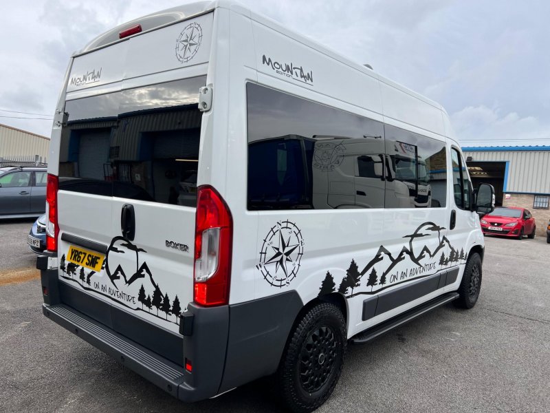 PEUGEOT BOXER