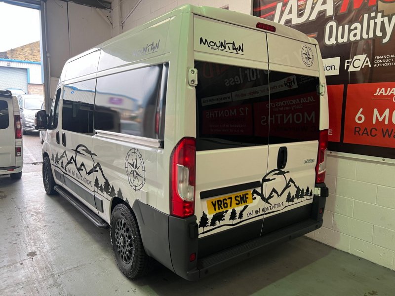 PEUGEOT BOXER