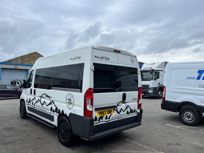 PEUGEOT BOXER