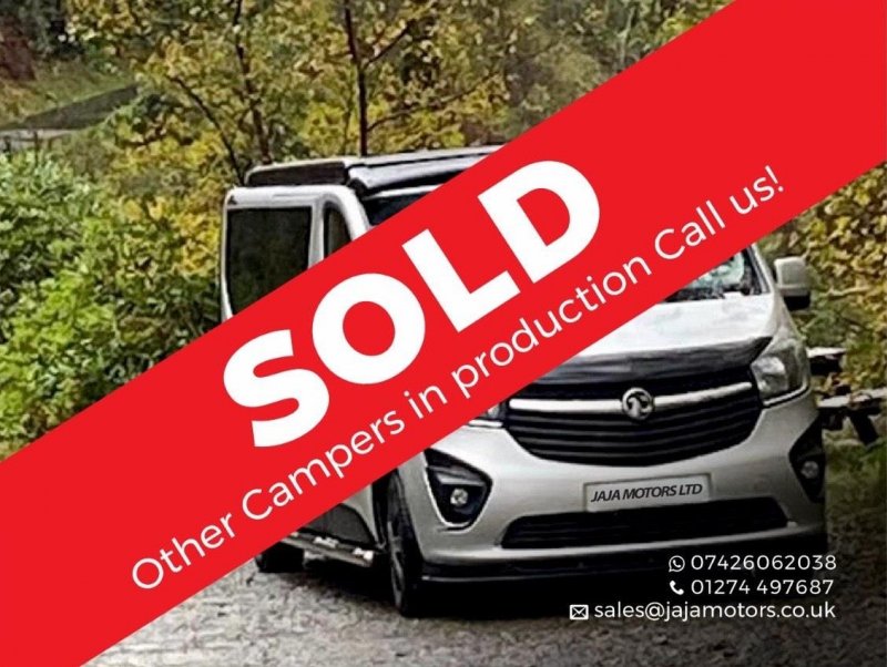 VAUXHALL VIVARO