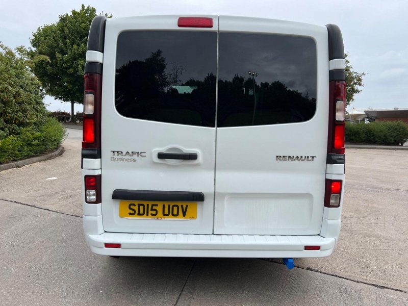 RENAULT TRAFIC
