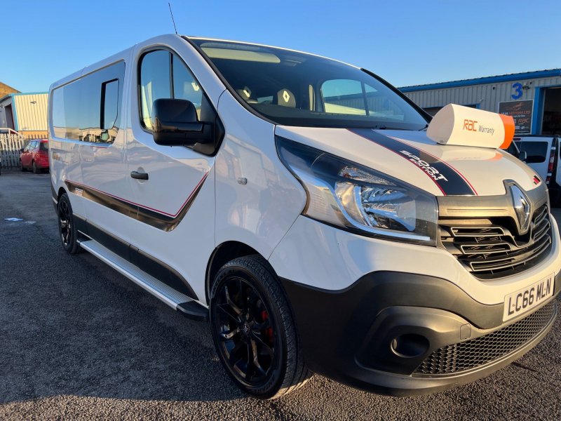 RENAULT TRAFIC