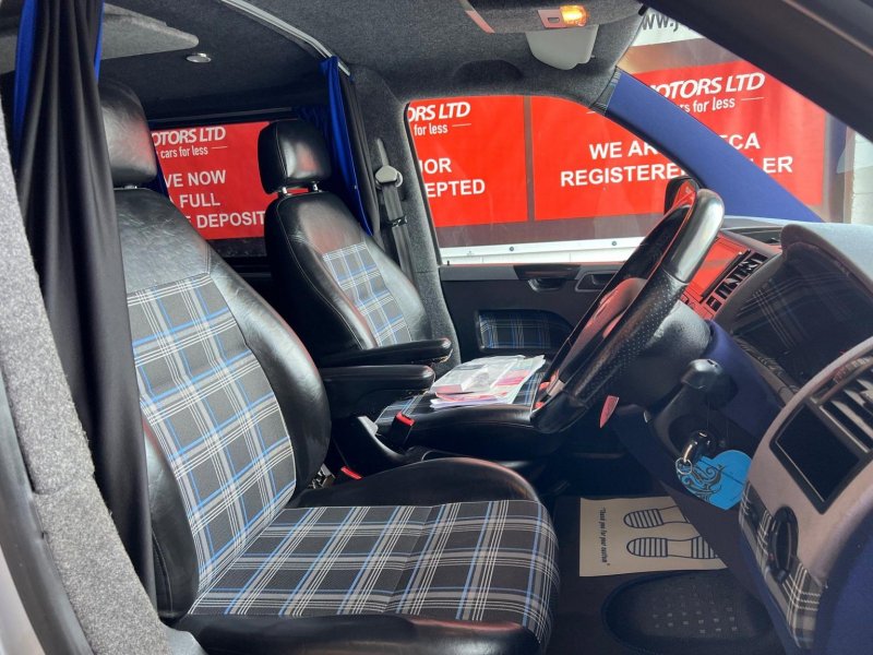 VOLKSWAGEN TRANSPORTER