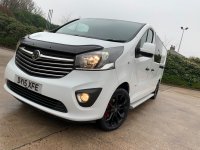 VAUXHALL VIVARO