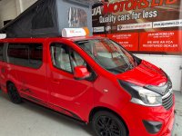 VAUXHALL VIVARO