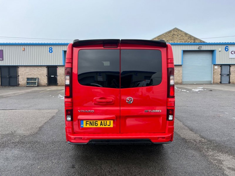 VAUXHALL VIVARO