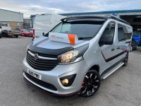 VAUXHALL VIVARO